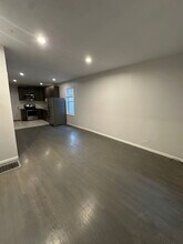 1239 W Erie St in Chicago, IL - Building Photo - Building Photo