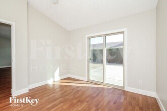 5241 W Barbara Ave in Glendale, AZ - Building Photo - Building Photo