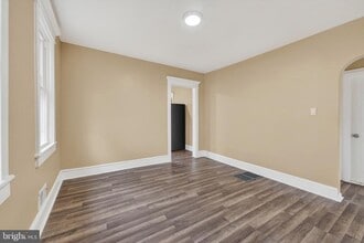 541 Engard Ave in Pennsauken, NJ - Building Photo - Building Photo