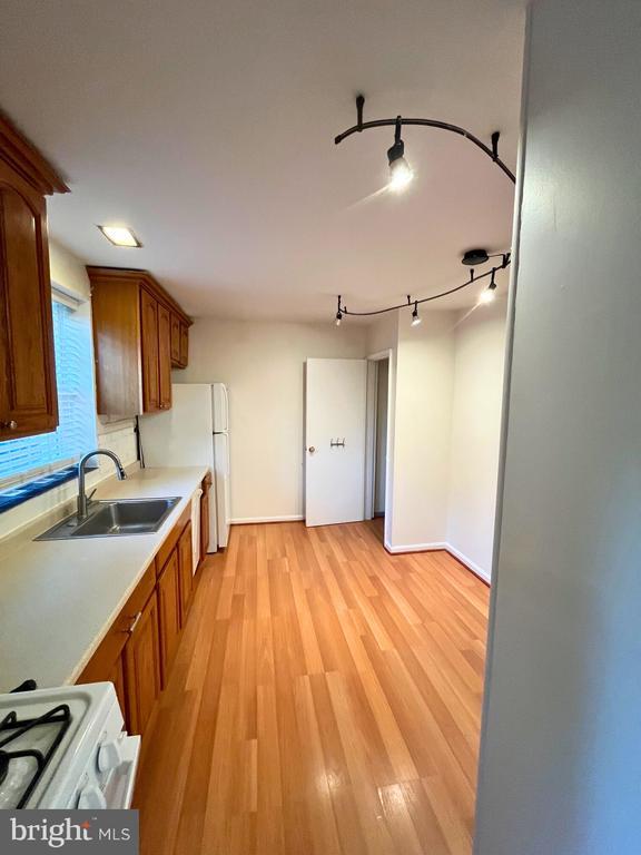 213 Gentry Ave in Alexandria, VA - Building Photo - Building Photo