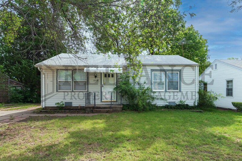 608 N Sheridan St in Wichita, KS - Building Photo