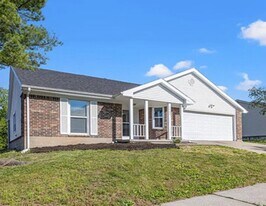 3469 Colonnade Dr in Lexington, KY - Building Photo