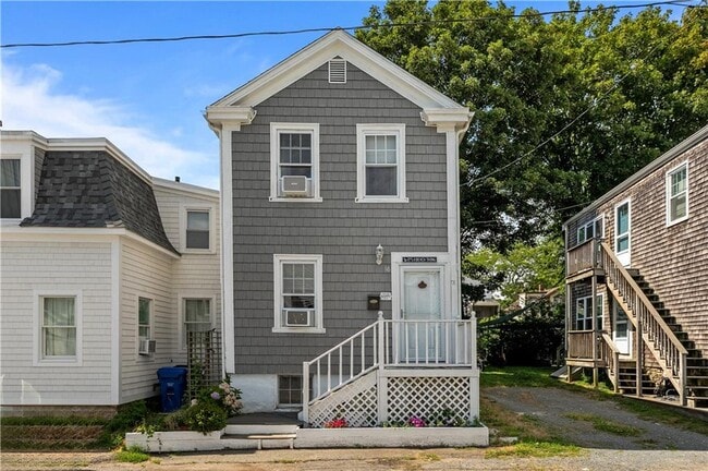 property at 16 Pearl St