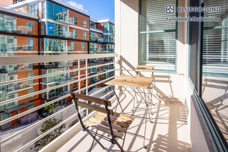 2 Townsend St in San Francisco, CA - Building Photo - Building Photo