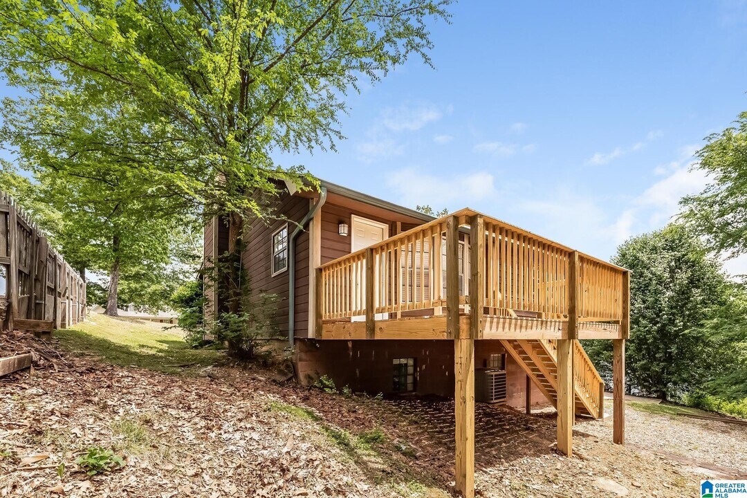 6446 Freda Dr in Pinson, AL - Building Photo