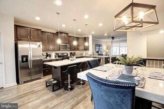 304 Spring Bank Way in Frederick, MD - Building Photo - Building Photo