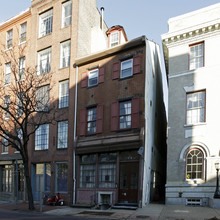 327 Race St in Philadelphia, PA - Building Photo - Building Photo