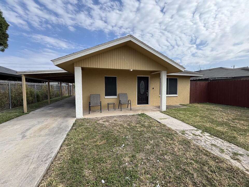 1311 Mayfair St in San Juan, TX - Building Photo