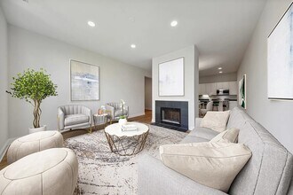 1003 W Buena Ave in Chicago, IL - Building Photo - Building Photo
