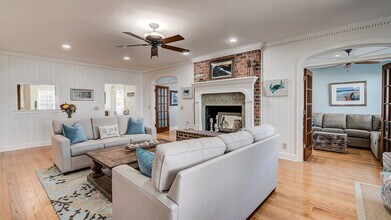 111 Dune Oaks Dr in Georgetown, SC - Building Photo - Building Photo