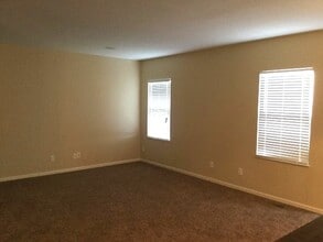 8333 Parori Ln in Blacklick, OH - Building Photo - Building Photo