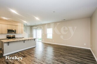 10721 Rivergate Dr NW in Huntersville, NC - Building Photo - Building Photo