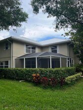 2875 SW Lakemont Pl in Palm City, FL - Building Photo - Building Photo