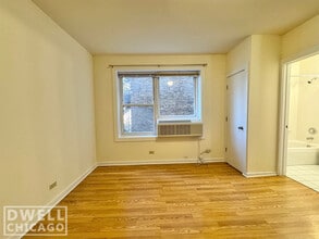 1844 N Humboldt Blvd in Chicago, IL - Foto de edificio - Building Photo