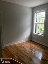 3900 N Janssen Ave, Unit 2 in Chicago, IL - Foto de edificio - Building Photo