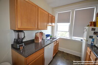 1782 Commonwealth Ave, Unit 1 in Boston, MA - Building Photo - Building Photo