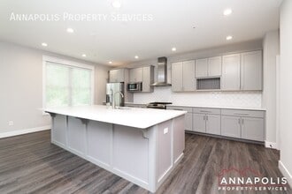 804 Lynwood Ln in Severna Park, MD - Building Photo - Building Photo