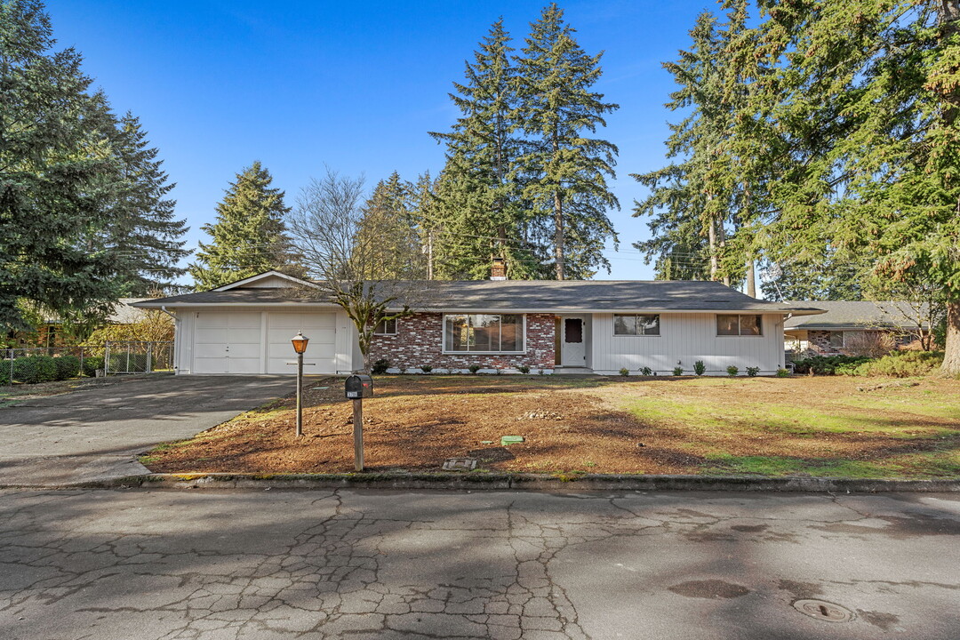 3716 NE 99th Ave in Vancouver, WA - Building Photo