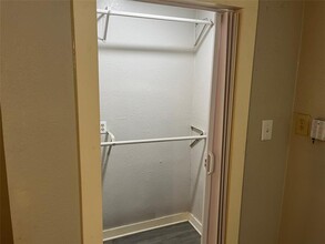 1813 Hatwell St in Houston, TX - Building Photo - Building Photo