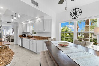 4140 Bayhead Dr in Bonita Springs, FL - Building Photo - Building Photo