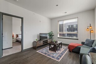 6160 N Rural St in Indianapolis, IN - Building Photo