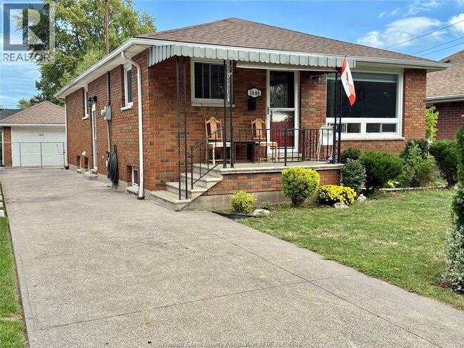 property at 1888 Glendale Ave