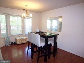 102 Sequoia Ct in Princeton, NJ - Building Photo - Building Photo