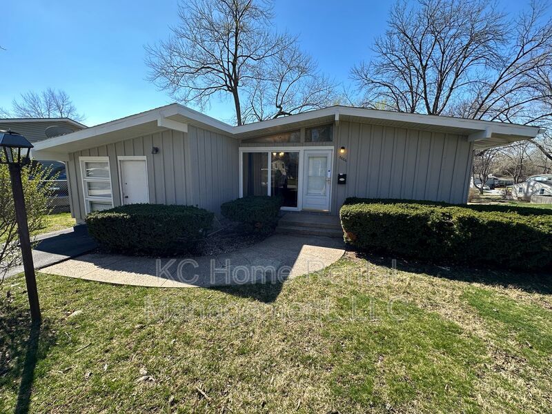 6006 N Howard Ave in Kansas City, MO - Building Photo