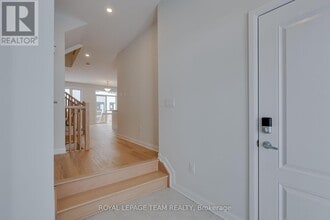 506 Ingenuity Row in Ottawa, ON - Building Photo - Building Photo