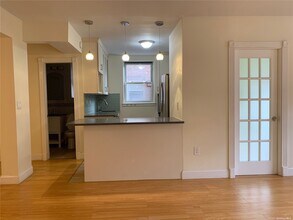 102-55 67th Dr-Unit -3F in Queens, NY - Building Photo - Building Photo