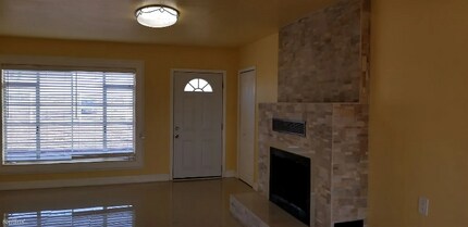 22317 E Ave O in Palmdale, CA - Building Photo - Building Photo