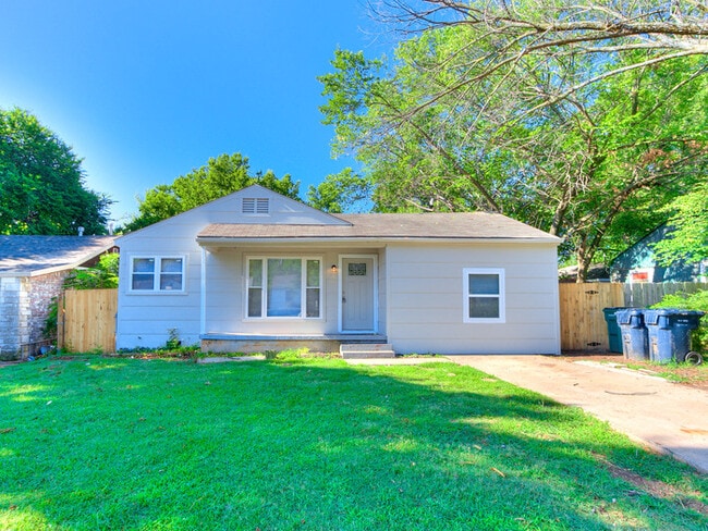 2416 NW 42nd St in Oklahoma City, OK - Building Photo - Building Photo