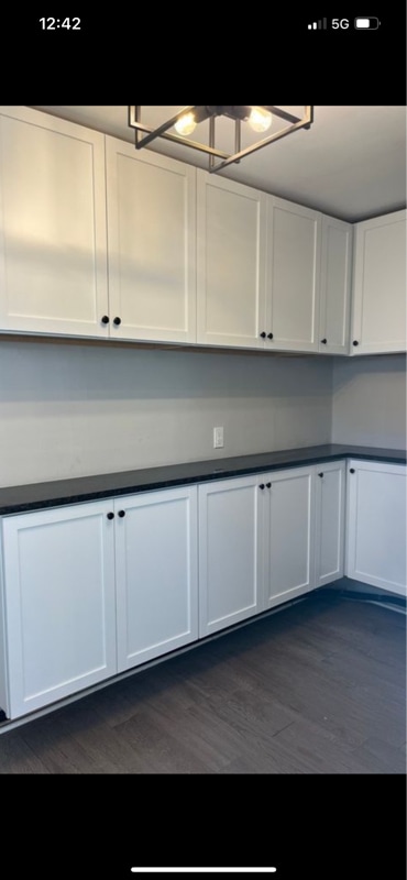 property at 1609 Marlboro Ln