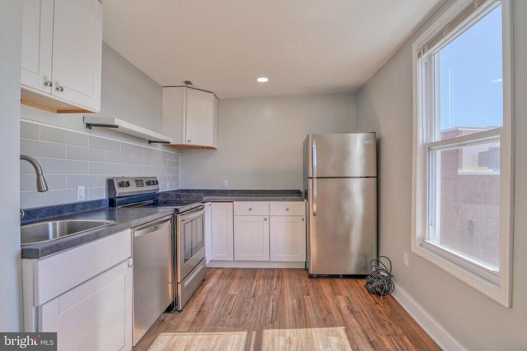 6901 Harford Rd Photo