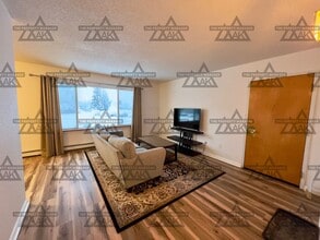 79 Slater Dr in Fairbanks, AK - Building Photo - Building Photo