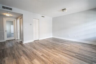 331 85th St in Miami Beach, FL - Building Photo - Building Photo