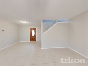 4827 Fern Lake in San Antonio, TX - Building Photo - Building Photo