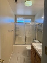 15640 Inca Way in Victorville, CA - Building Photo - Building Photo