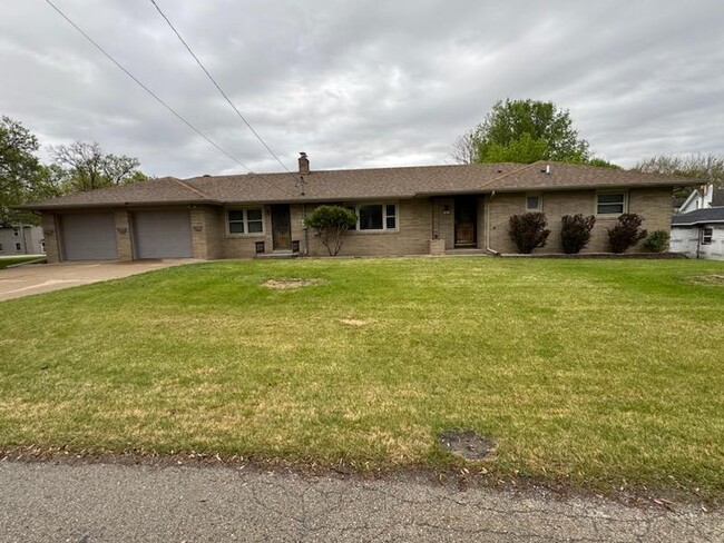property at 403 Oak St
