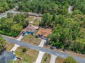 1474 W Pringle Pl in Citrus Springs, FL - Building Photo - Building Photo