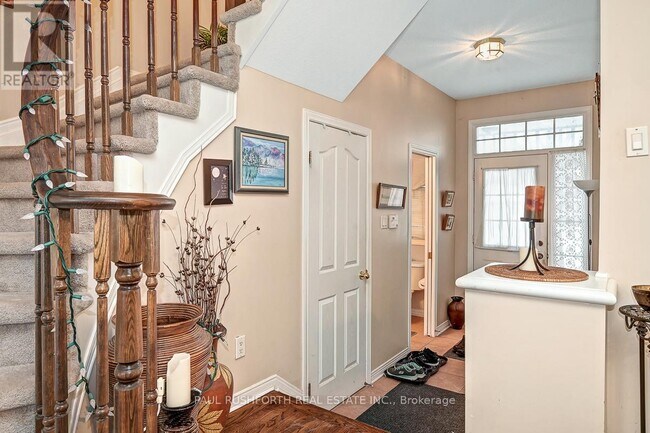 4417 Wildmint Sq in Ottawa, ON - Building Photo - Building Photo