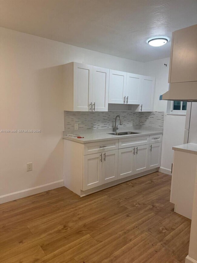 160 NE 55th St in Miami, FL - Building Photo - Building Photo