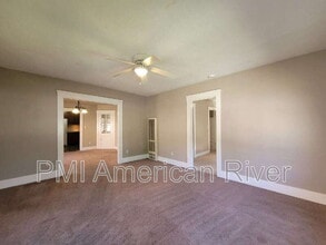 1928 El Monte Ave in Sacramento, CA - Building Photo - Building Photo