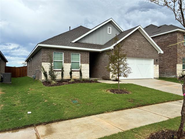 1301 Payrone Rd in Celina, TX - Building Photo