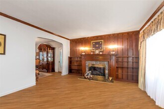 58-03 220th St in Queens, NY - Building Photo - Building Photo