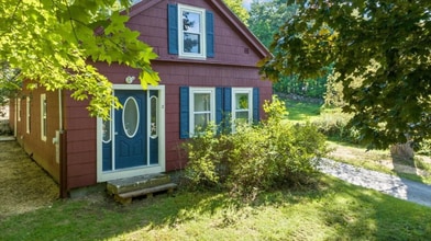 2 Howes Corner Rd in Turner, ME - Building Photo - Building Photo