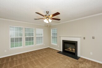 5271 Moonlight Trail SW in Concord, NC - Building Photo - Building Photo
