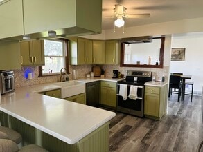 419 3rd St in Low Moor, IA - Building Photo - Building Photo