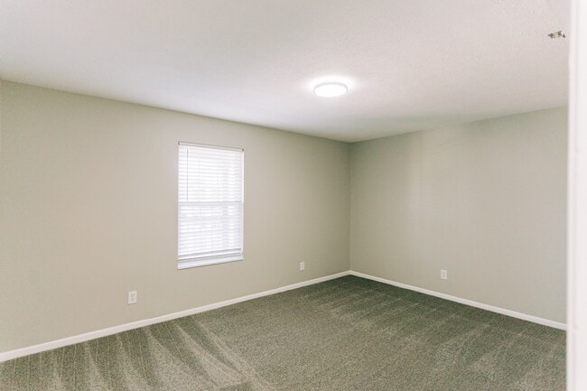 McCarty Place Apartments in Lafayette, IN - Building Photo - Building Photo