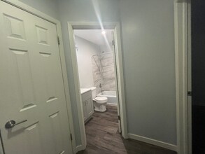 2545 N Cramer St in Milwaukee, WI - Foto de edificio - Building Photo